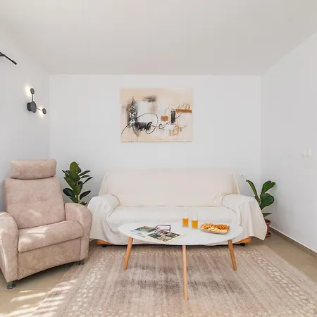 Anemos Apartment, Town Krk * Krk Town